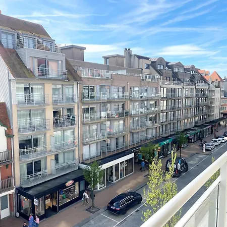 Apartment In Nieuwpoort Near The Beach, Cleaning Included Appartement Nieuport