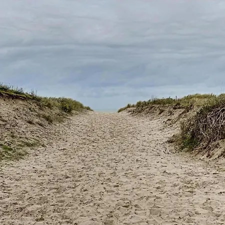 Appartement Apartment In Nieuwpoort Near The Beach, Cleaning Included